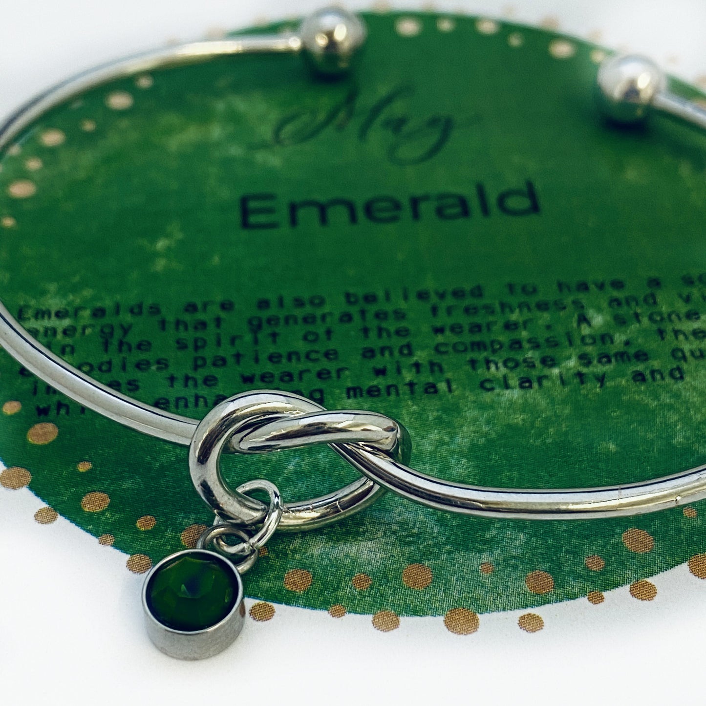 Mei Emerald Birthstone Armband, Gepersonaliseerde Bruidsmeisje Cadeau, Mei Verjaardagscadeau, Emerald geboortesteen, Mei Sieraden, Mei geboortesteen charme,